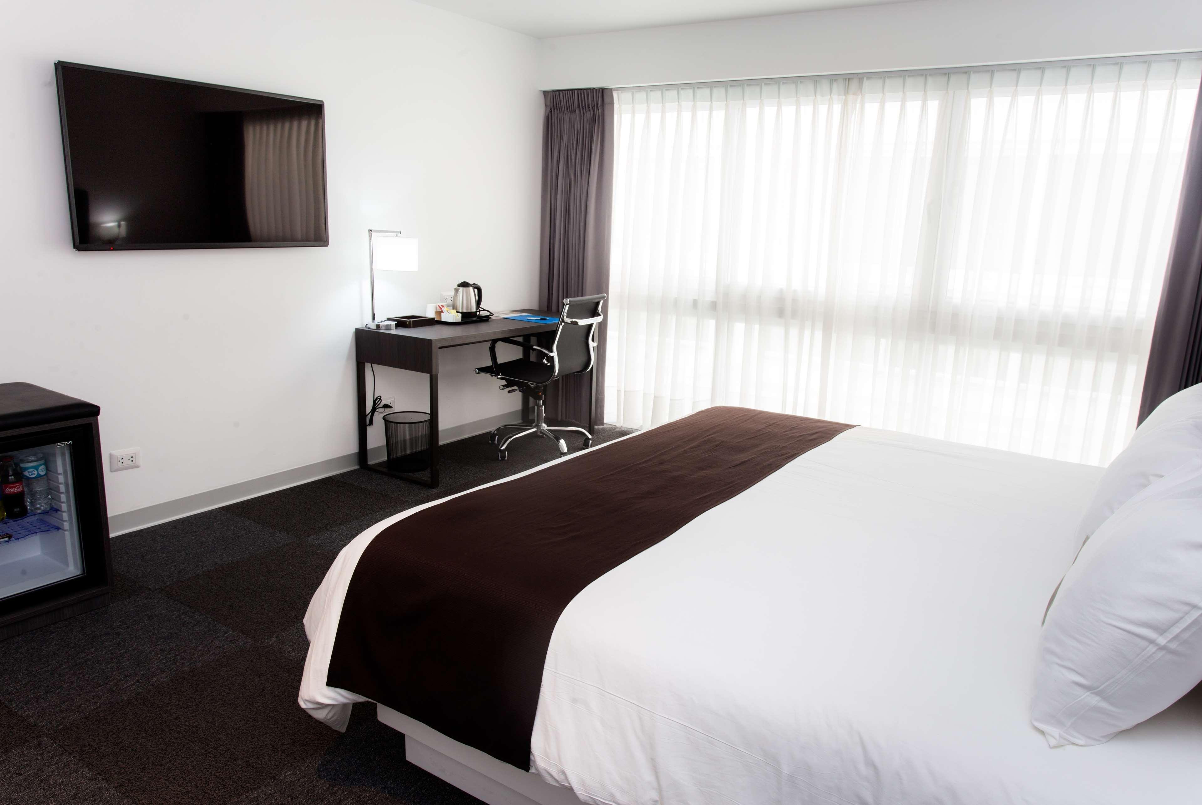Wyndham Costa Del Sol Tumbes Hotell Exteriör bild