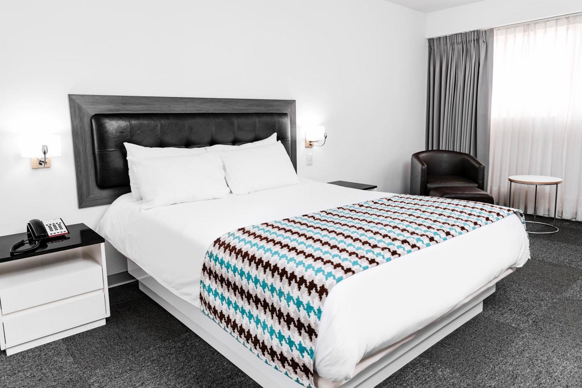 Wyndham Costa Del Sol Tumbes Hotell Exteriör bild