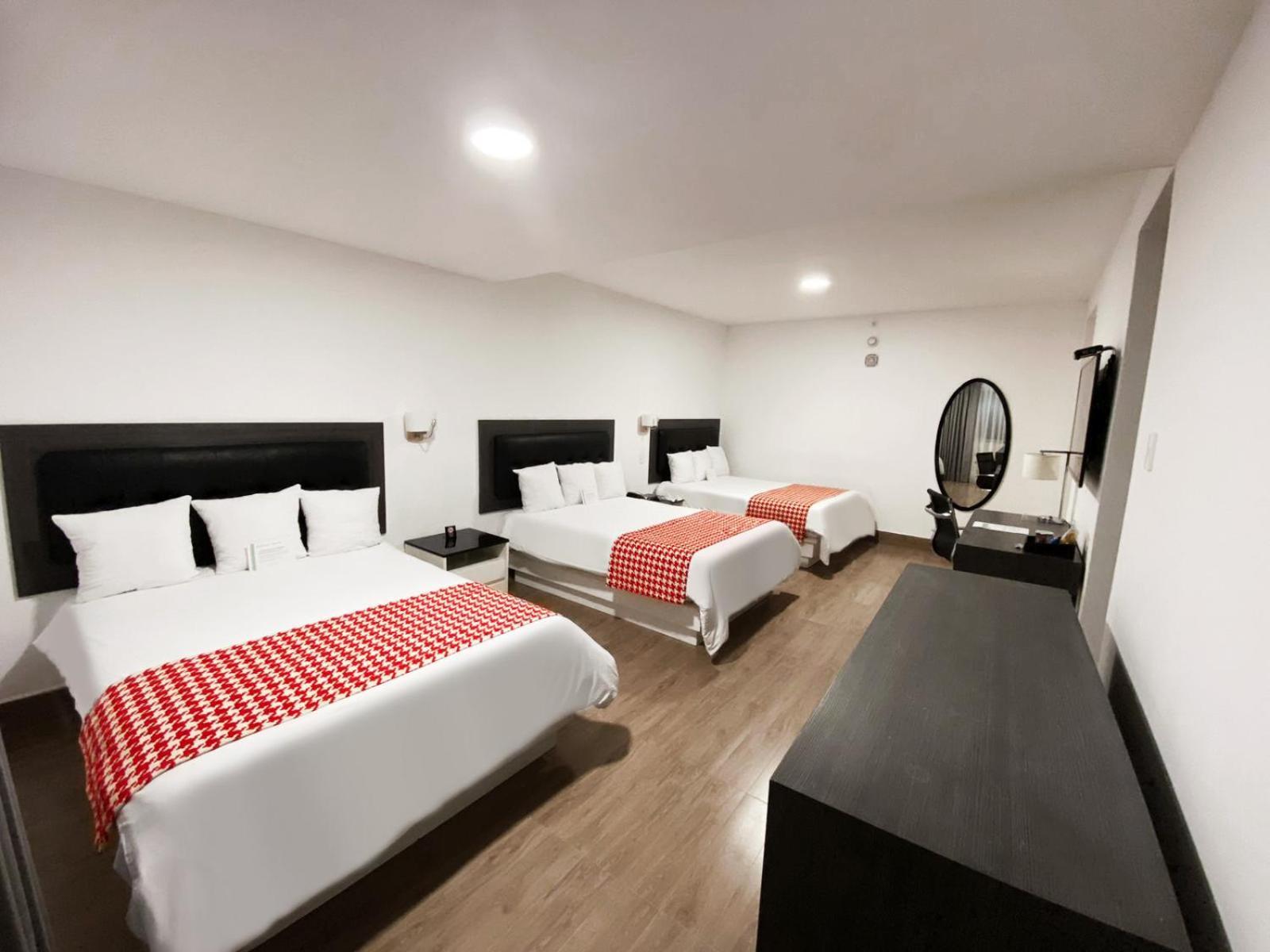 Wyndham Costa Del Sol Tumbes Hotell Exteriör bild
