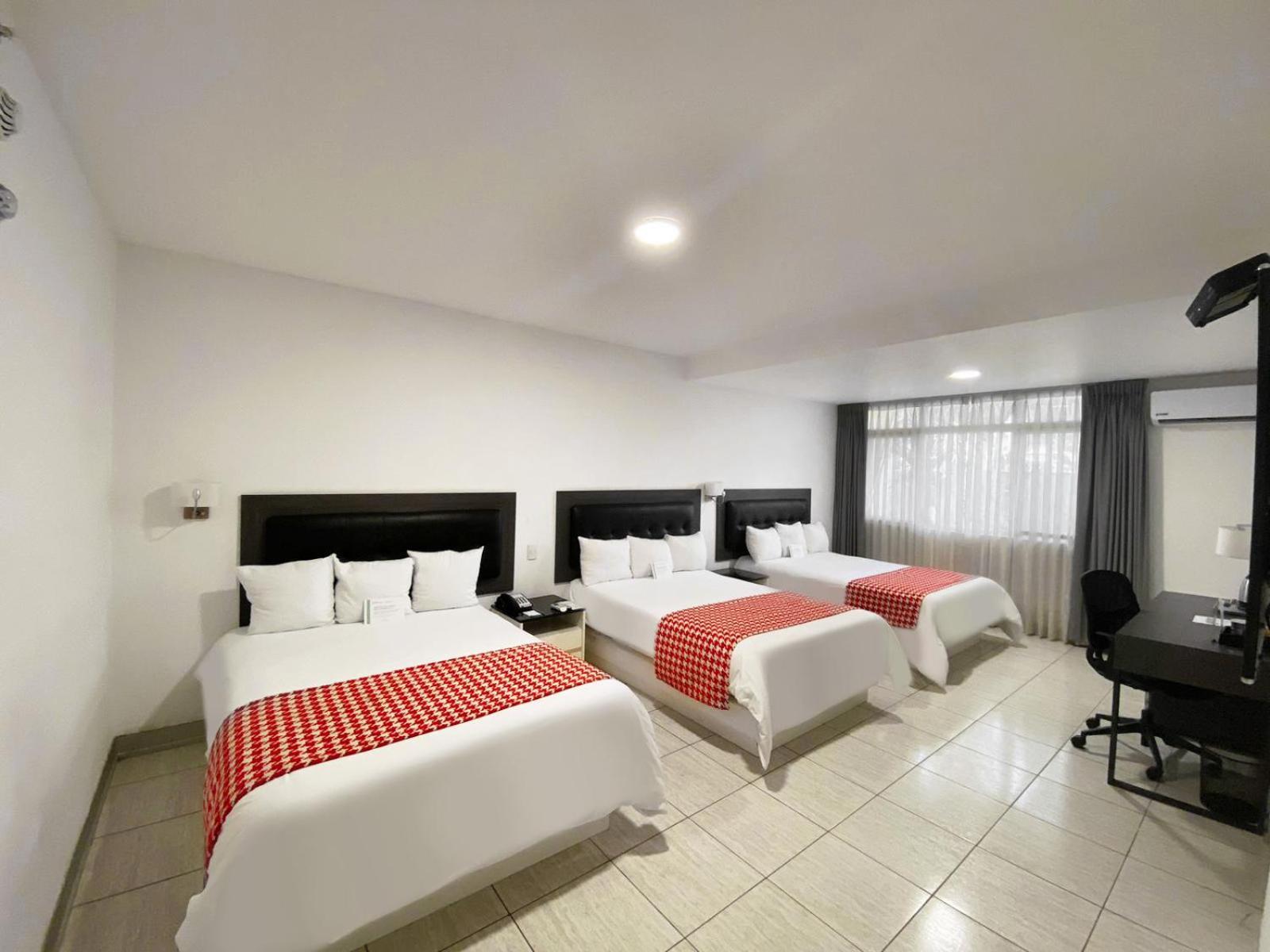 Wyndham Costa Del Sol Tumbes Hotell Exteriör bild